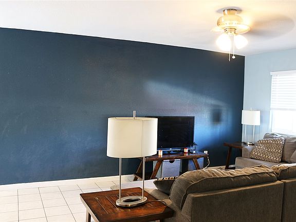 5th image of 2657 S Beverly Ln