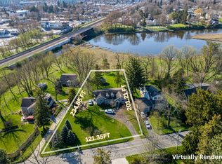 1168 Stavebank Rd, Mississauga, ON L5G 2V2