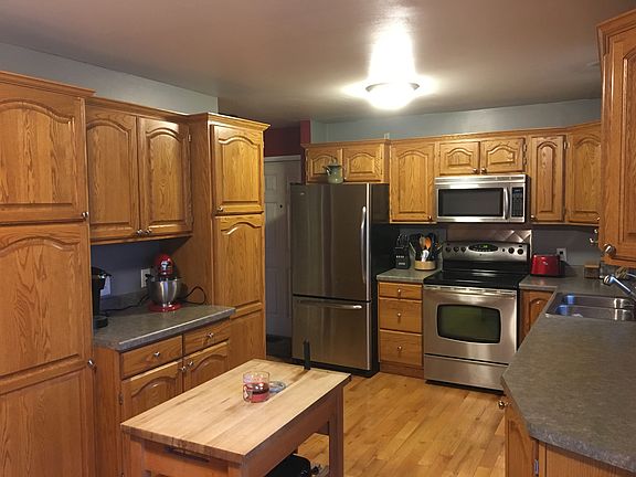 2nd image of 714 N Anton Ave