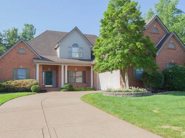 2645 Waterstone Dr, Evansville, IN 47725