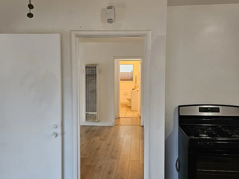 24812 Diadon Dr — Photo 10