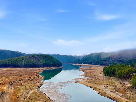 2nd image of 150 W 2nd St