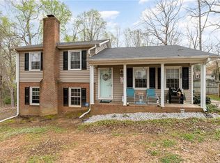 2645 Wyman Rd, Winston Salem, NC 27106