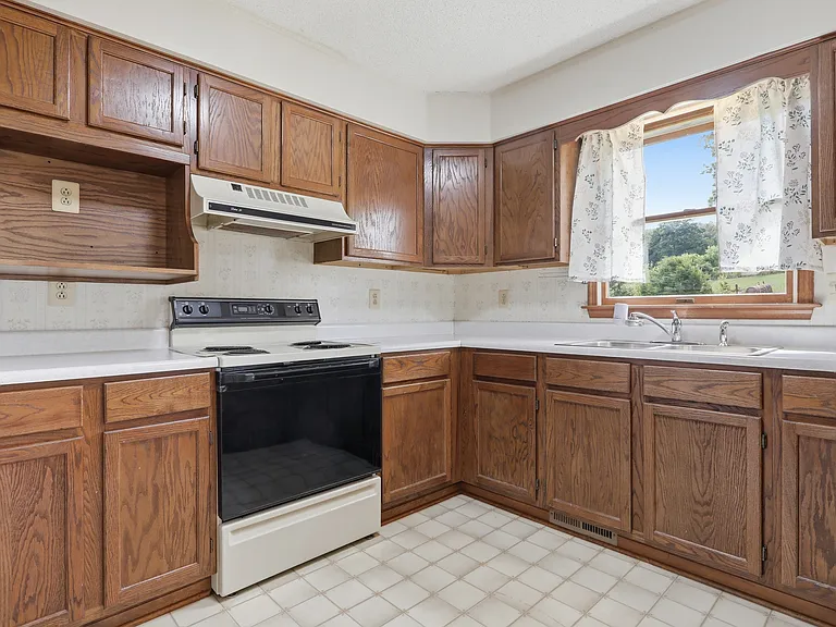 111 Labella Ct — Photo 11