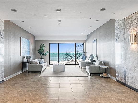 2nd image of 1616 Sheridan Rd Unit 8F