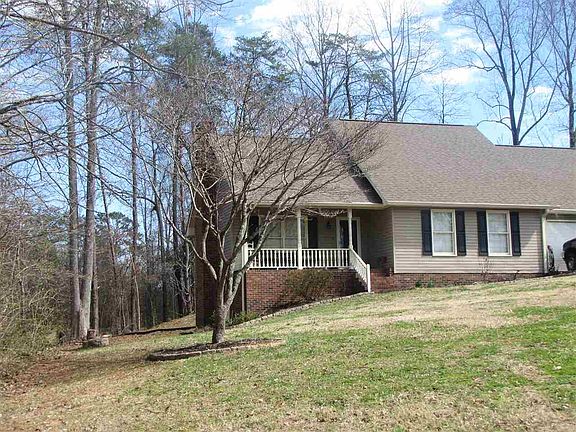 3rd image of 238 Countrywood Dr