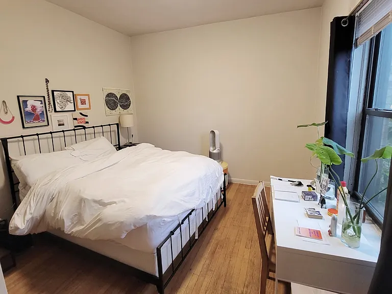 915 W Waveland Ave #2 — Photo 3