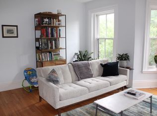 34 Holyoke St #3, Boston, MA 02116