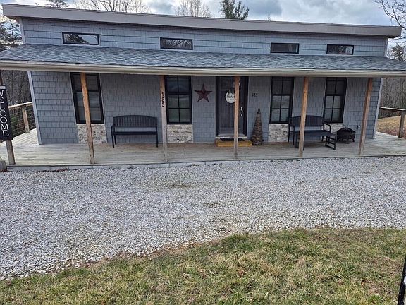 3rd image of 185 Turkey Ridge Rd