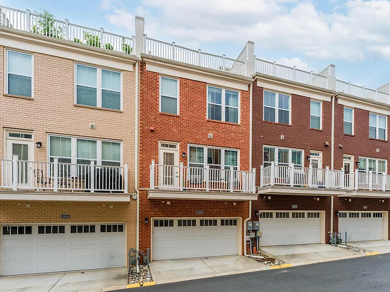 11692 Sunrise Square Pl — Photo 47