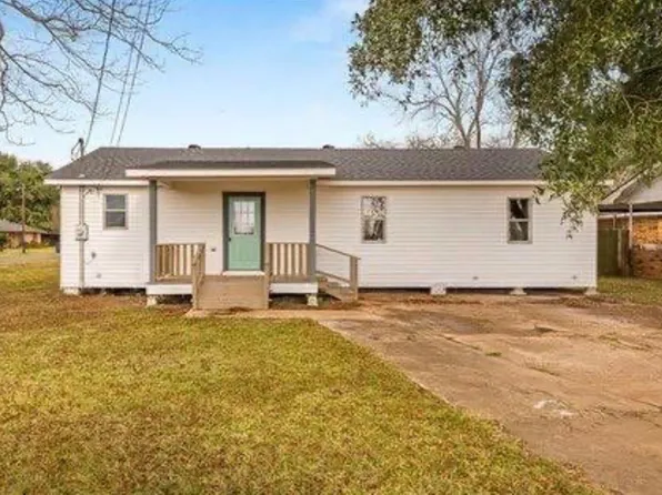 1205 Sycamore St, Cottonport, LA 71327
