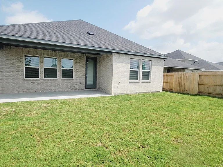 21523 Banpo Bend Dr — Photo 31
