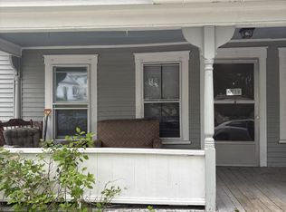 12 Hall Ave, Henniker, NH 03242