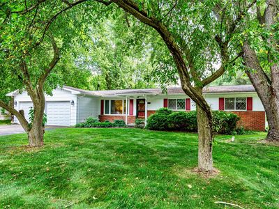 174 Knollwood Dr, Pinckney, MI, 48169