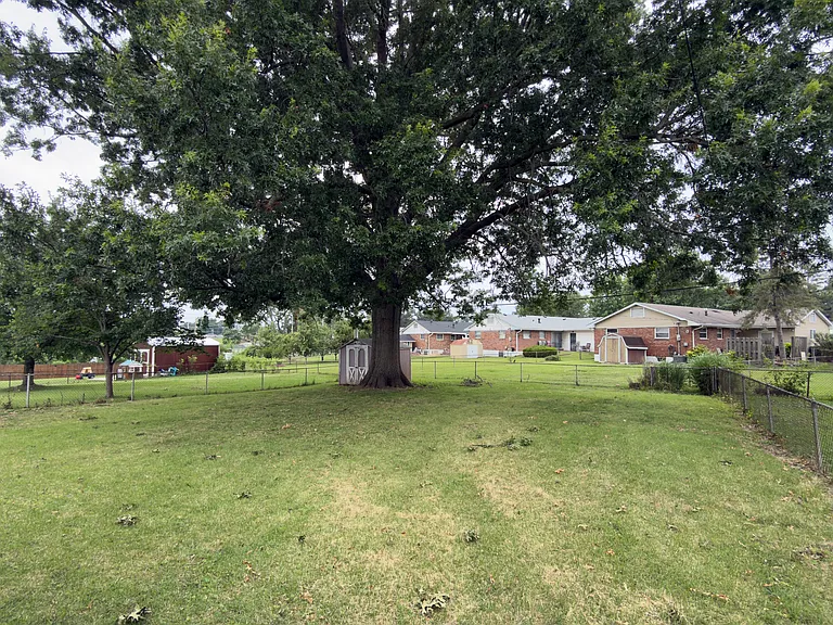 3219 Milissa Ln — Photo 20