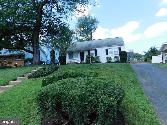 5th image of 1934 Burfoot St