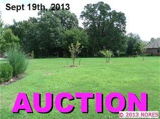 8609 S 5th St, Broken Arrow, OK 74011