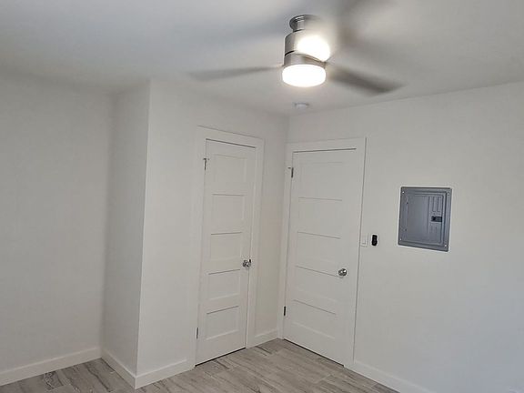 5th image of 1469 W Almond Ave #0