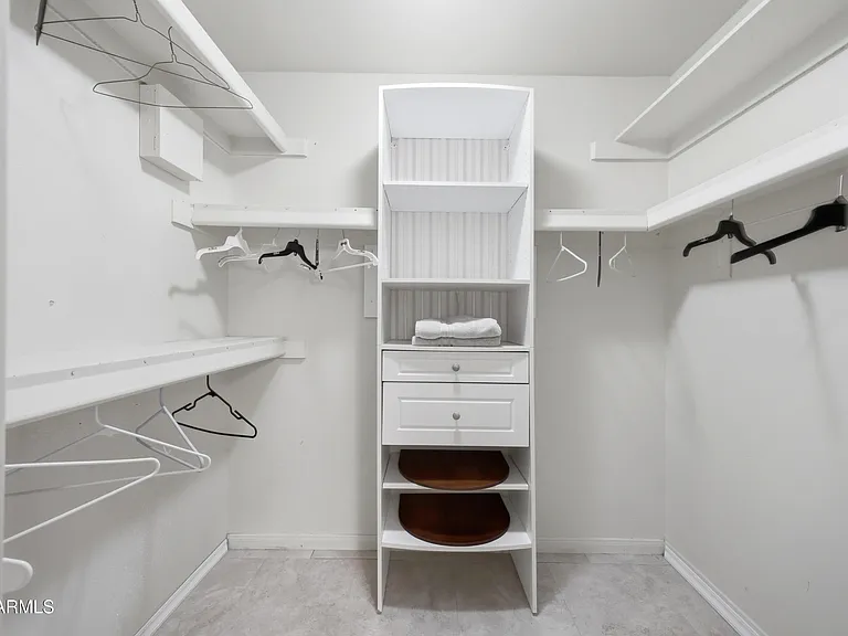 10432 W Avalon Dr — Photo 43