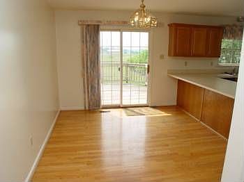 5th image of 233 Westview Dr
