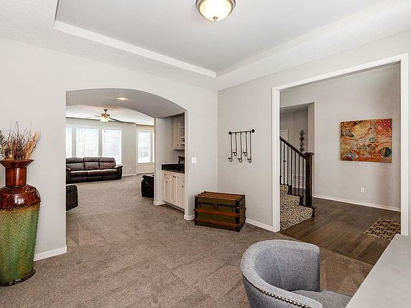 4th image of 23627 W 51st Ter