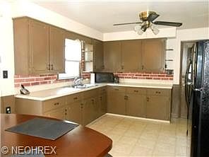 3rd image of 2905 Brunswick Rd