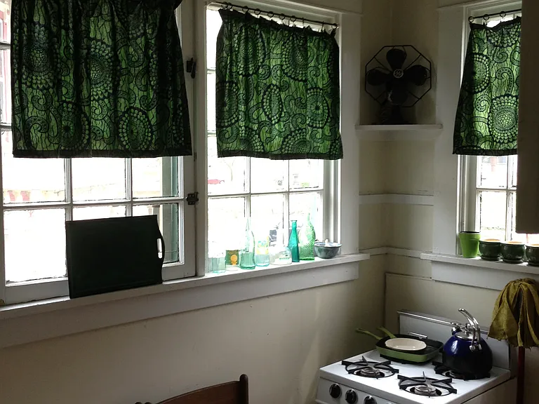 121 Madison Ave SE #4 — Photo 4