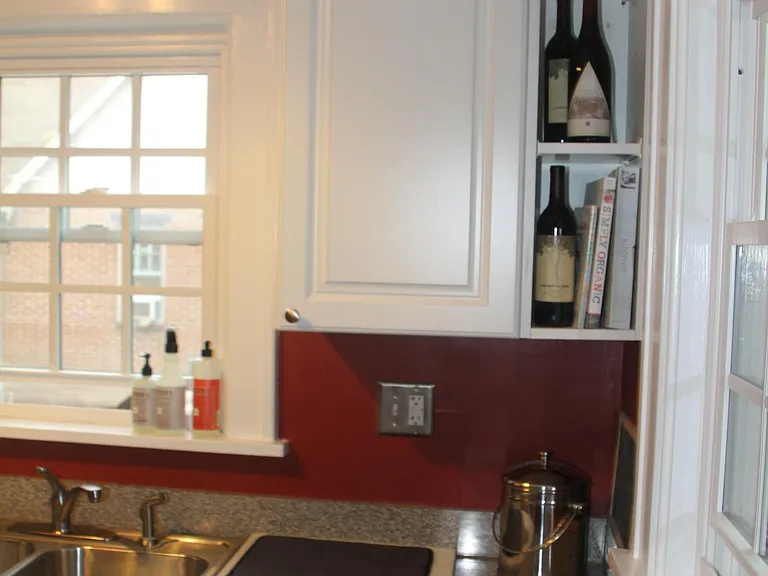 1014 Iverson Ave — Photo 18