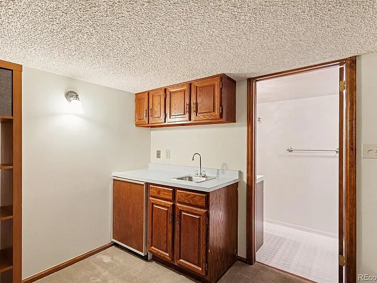 5937 S Jasmine St — Photo 20