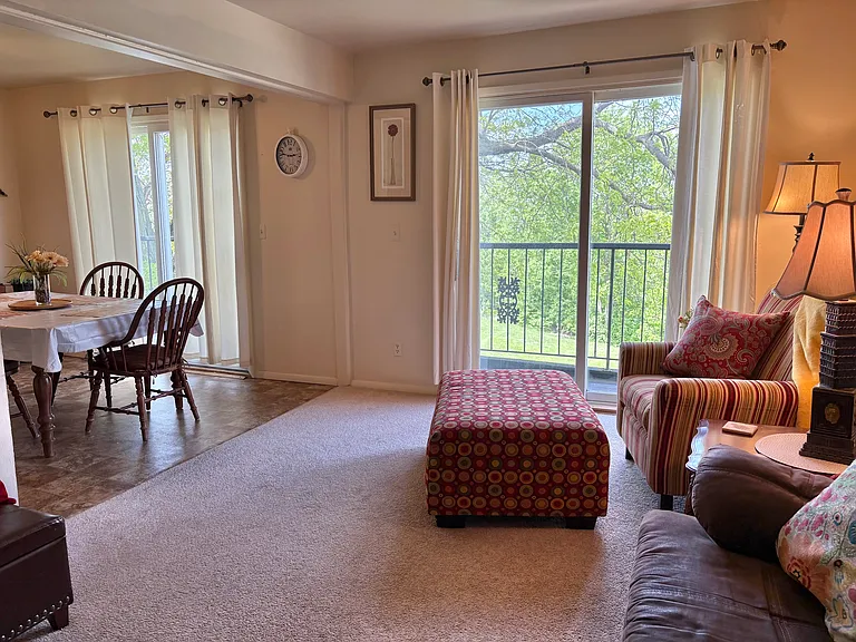 100 E Prospect Ave #2 — Photo 2