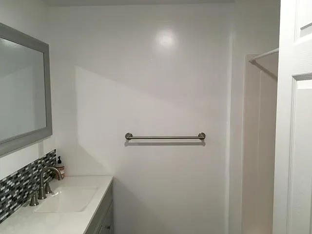 1025 Main St #3 — Photo 16