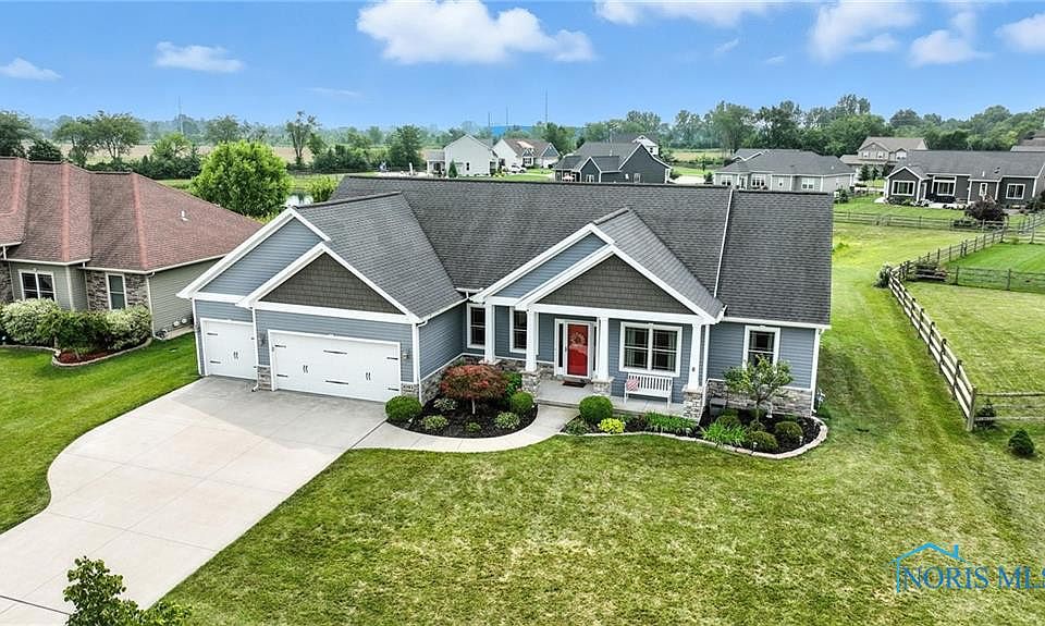 1st image of 6383 Whitehouse Valley Dr
