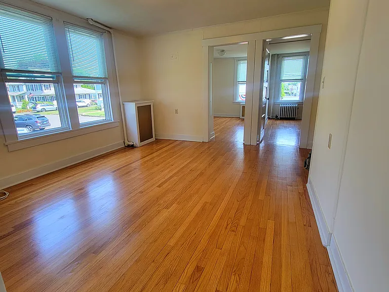 60 Hawley Ave #6 — Photo 6