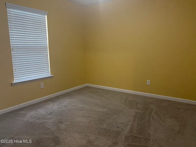 229 Sassafras Ln — Photo 7