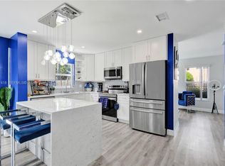 2001 Barcelona Ter #2001, Pompano Beach, FL 33063