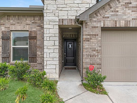 4th image of 16121 Barge Way