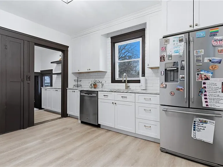 44 Holburn Ave — Photo 4
