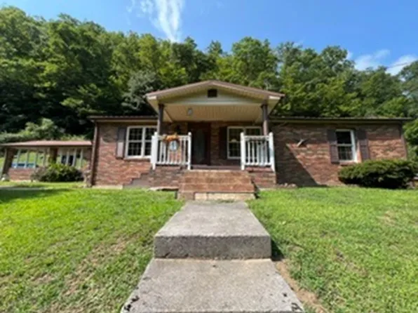 908 Bowling Fork Rd, Elkhorn City, KY 41522