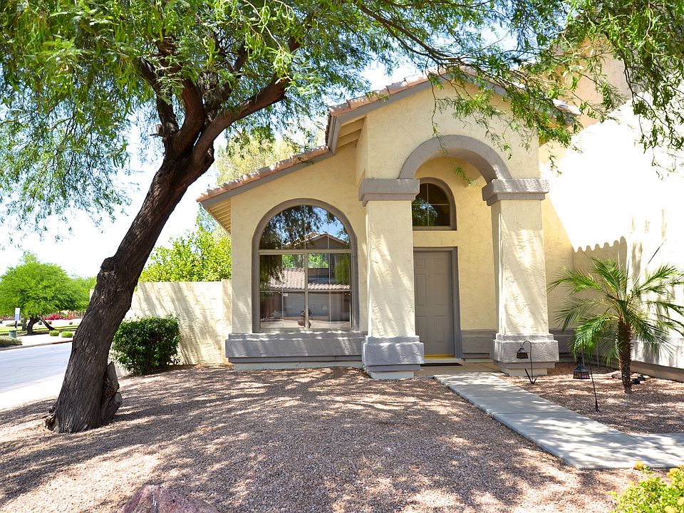 1st image of 1470 W Canary Way