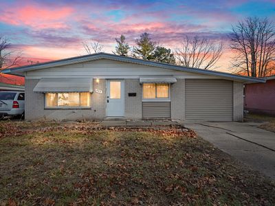 445 Forest St, Westland, MI, 48186