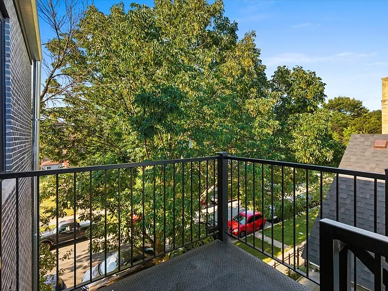 2023 N Drake Ave #3S — Photo 22