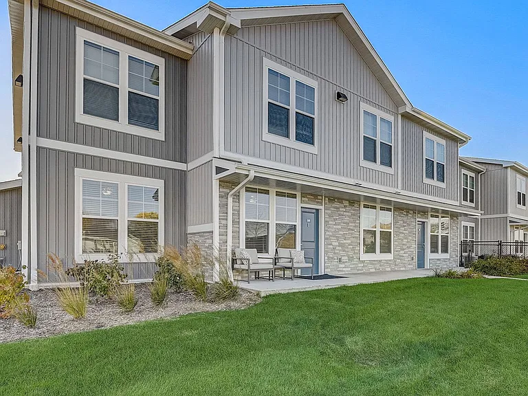 Authentix Cottage Grove — Photo 34