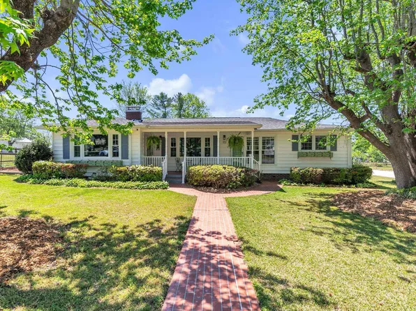 113 Carolina Ave, Greer, SC 29650