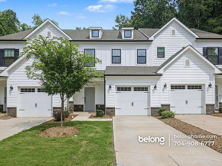 11408 Magpie Ct — Photo 1