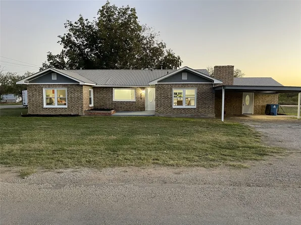941 Central St, Albany, TX 76430