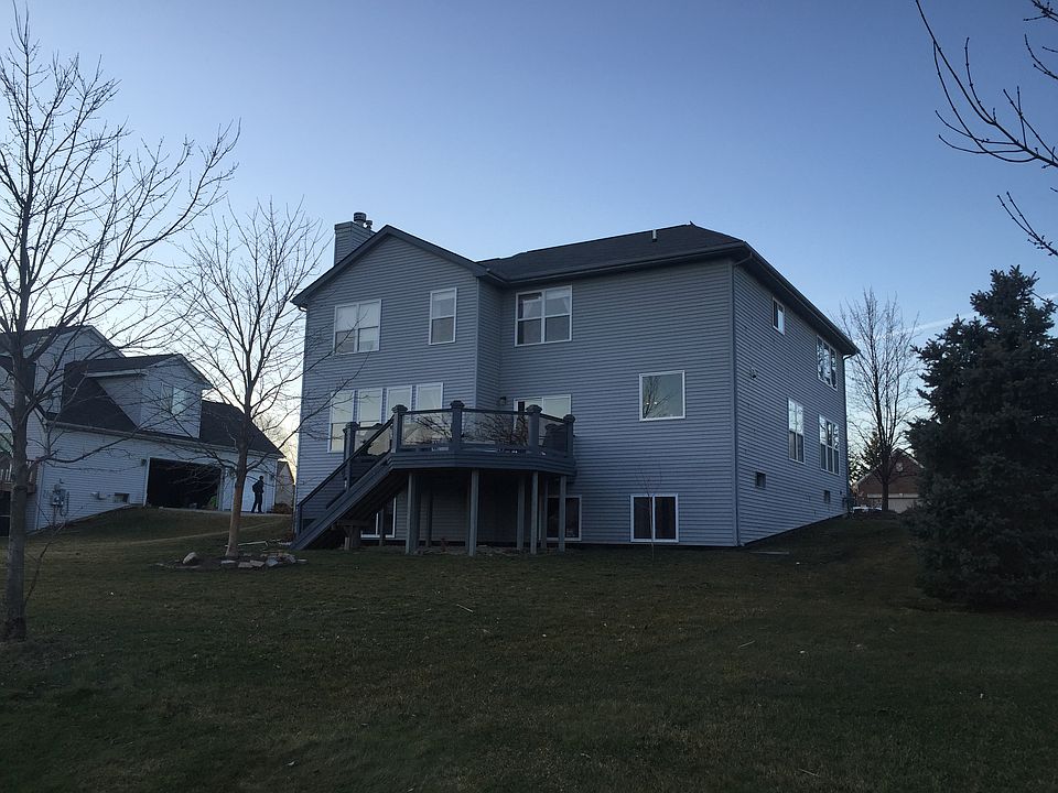 2nd image of 1435 Four Seasons Dr