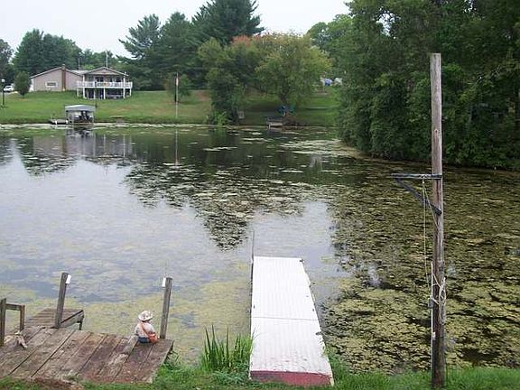 5th image of 4170 Bay Dr