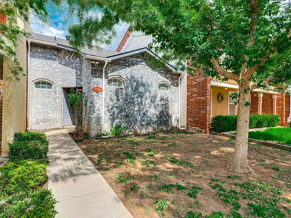 3216 Dentcrest Dr