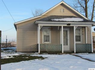 23953 184th Ave, Zwingle, IA 52079