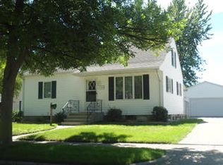 206 E Fulton St, Bay City, MI 48706